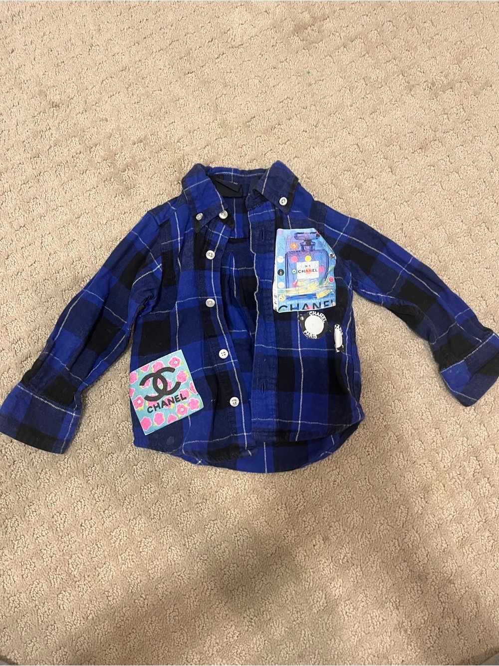 Wrangler Blue and Black Plaid Button-Down Shirt with Patch Details